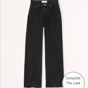 Abercrombie and Fitch 90s Relaxed High Rise Jeans: curve love!!!